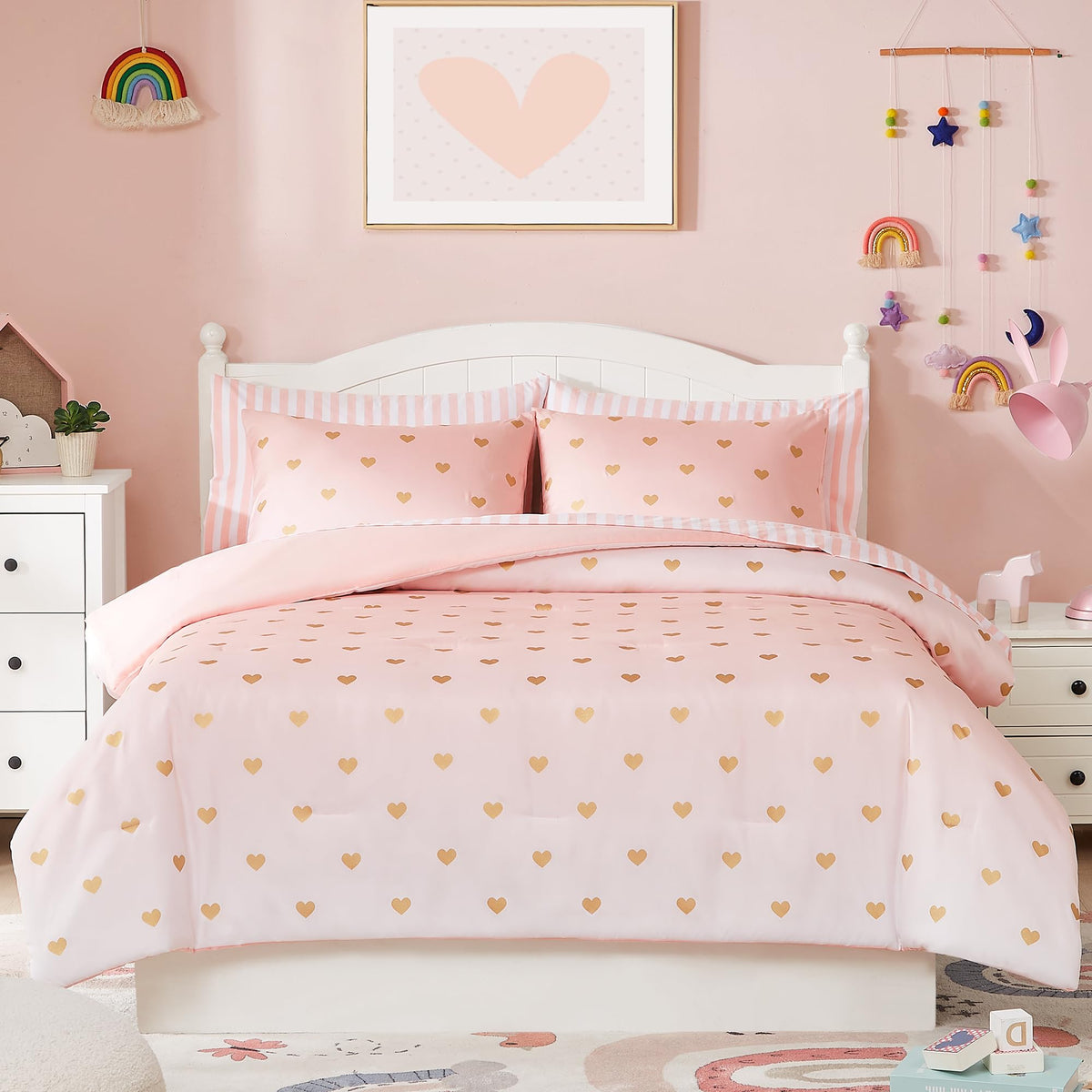 Wink Deer pink-to-white gradient comforter adds a dreamy princess touch for bedtime