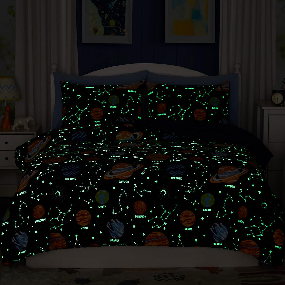 Wink Deer sham 20x26 complements the bed setup with space motifs