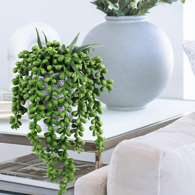 Winlyn geometric engraved pot detail for minimalist interiors
