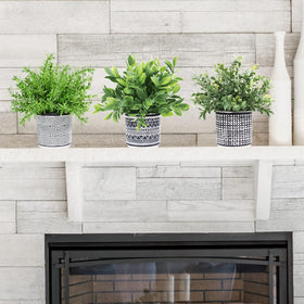 Winlyn small artificial plants brighten windowsills and desks with ease.
