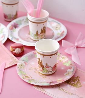 Winoo Design Princess tablecloth creates a cohesive party backdrop.