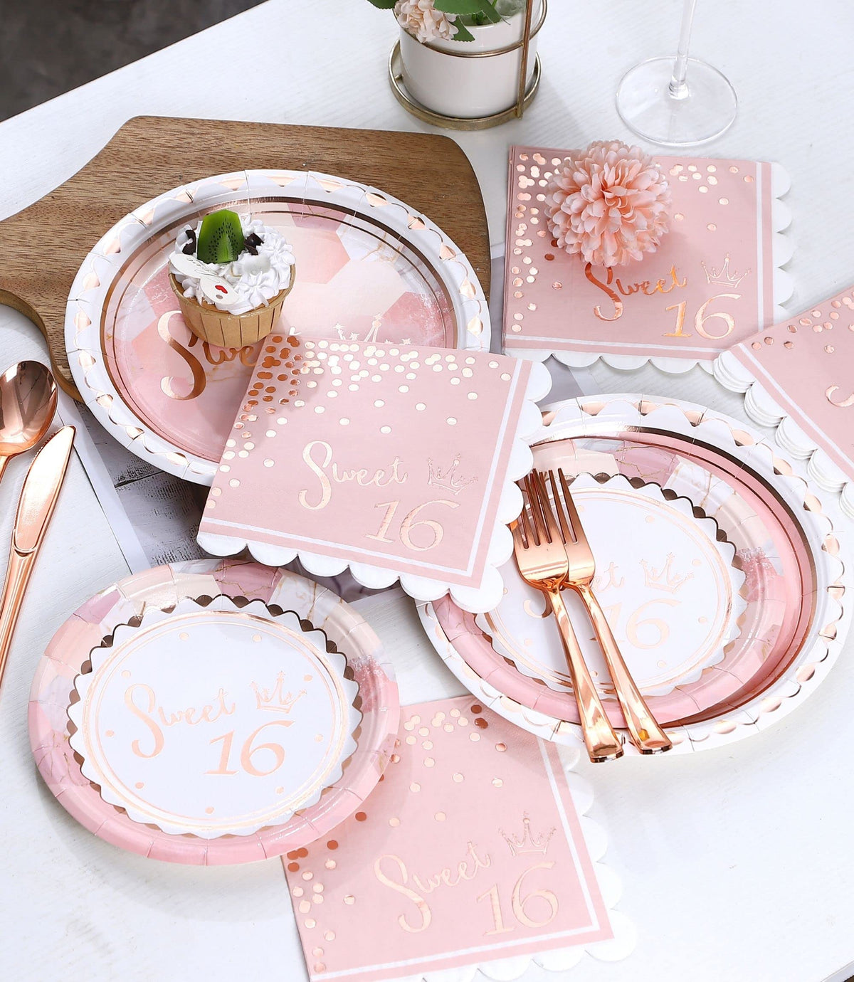 Winoo Design rose gold 12oz cups for toasts and spill-free servings