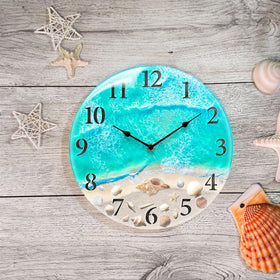 WISKALON beach-themed decor idea for living rooms and entryways.