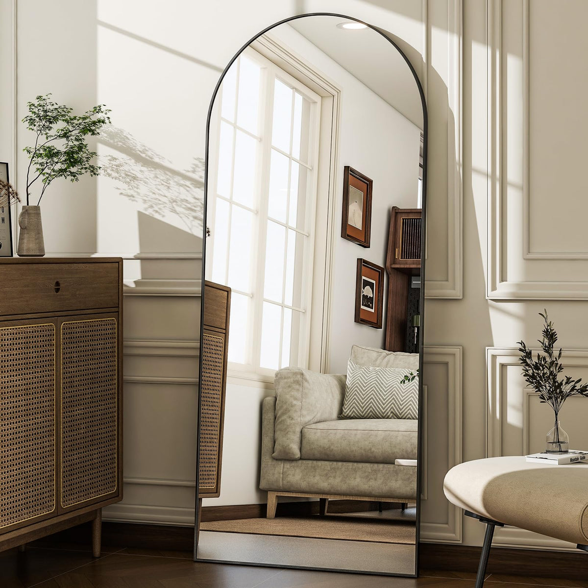 WISSMIELS bathroom setup using a humidity-resistant arched mirror