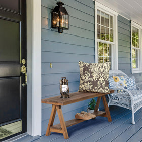 Wnutrees rustic farmhouse bench in dining area adds country charm and practicality.