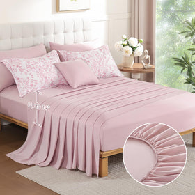 Layout of all eight components from the WONGS BEDDING set