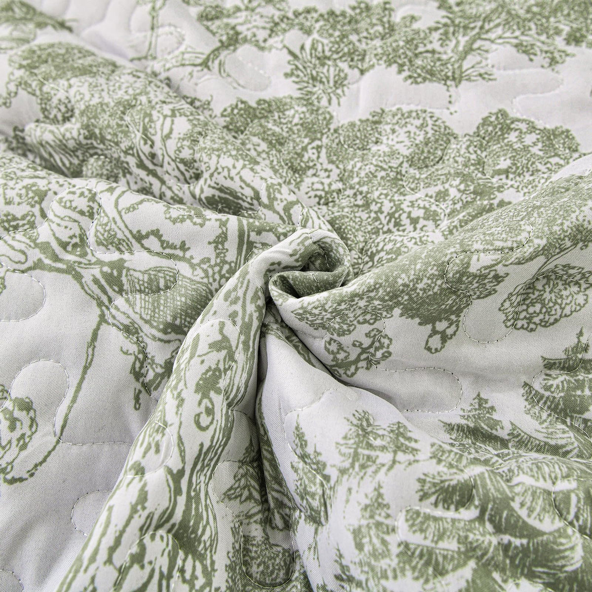 WONGS BEDDING all-season use with easy care for busy homes.