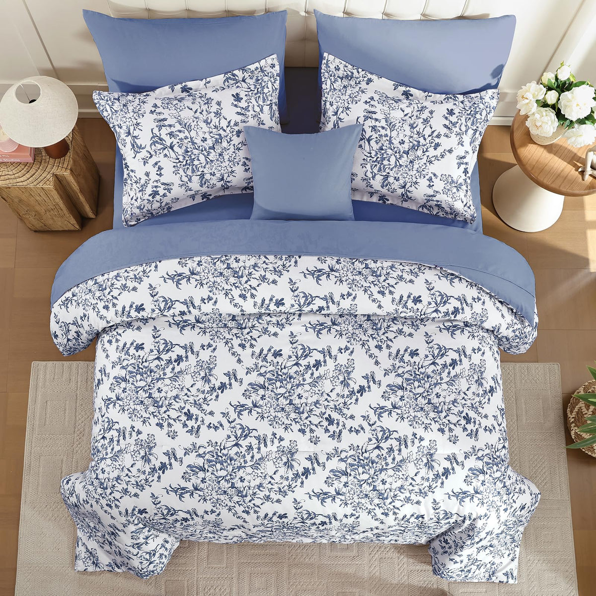 WONGS BEDDING blue floral flat sheet sized 102 by 108 inches.