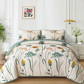 WONGS BEDDING floral quilt king with green-yellow print adds spring charm and warmth.