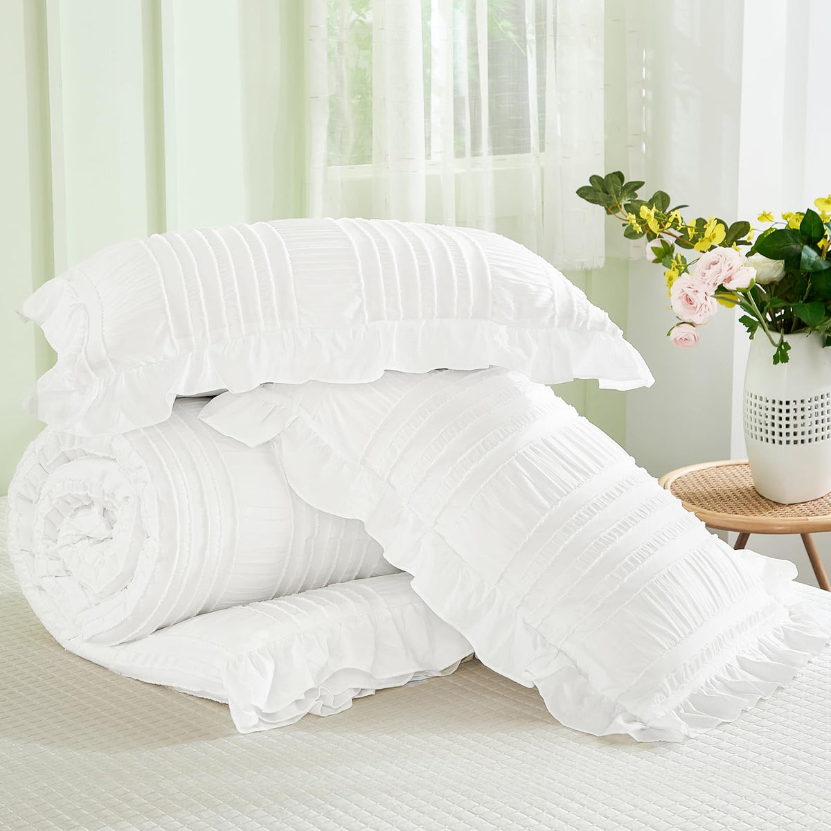 The WONGS BEDDING items dry quickly in sun and fluff refreshingly.