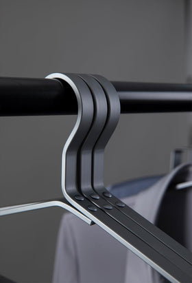 WONQEXZ ultra-slim space-saving hanger maximizes closet space