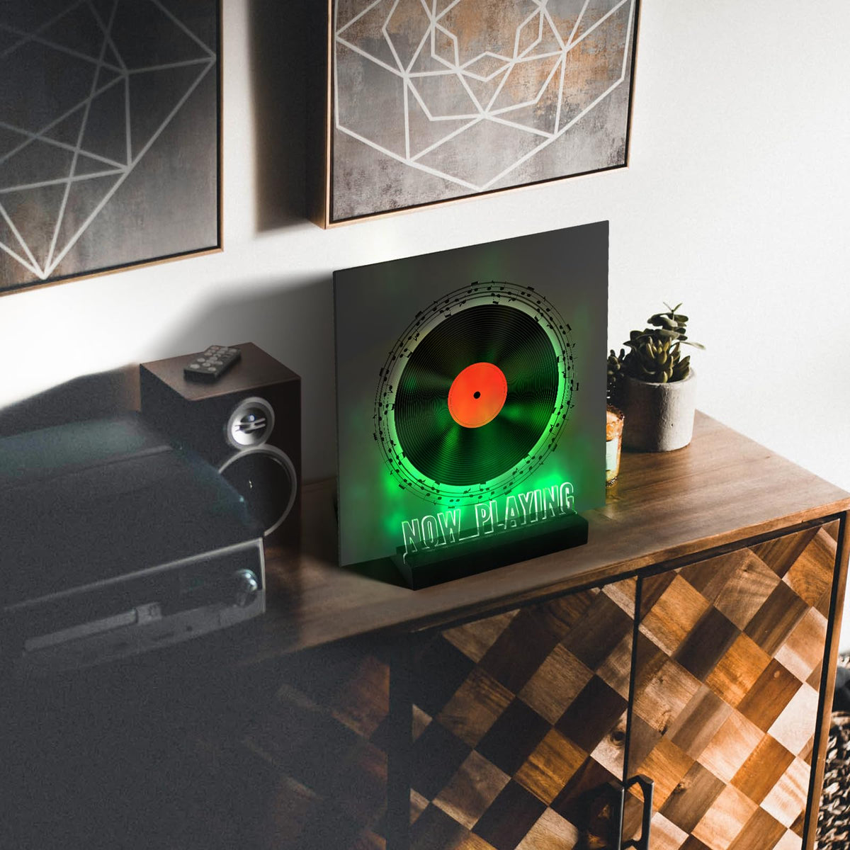 Woodoulogy Now Playing USB-powered lighting setup for ambient mood