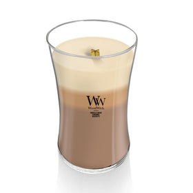Caramel layer of WoodWick Café Sweets Trilogy delivering rich sweetness