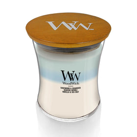 WoodWick Oceanic Trilogy crackling wick glow enhances cozy evenings.