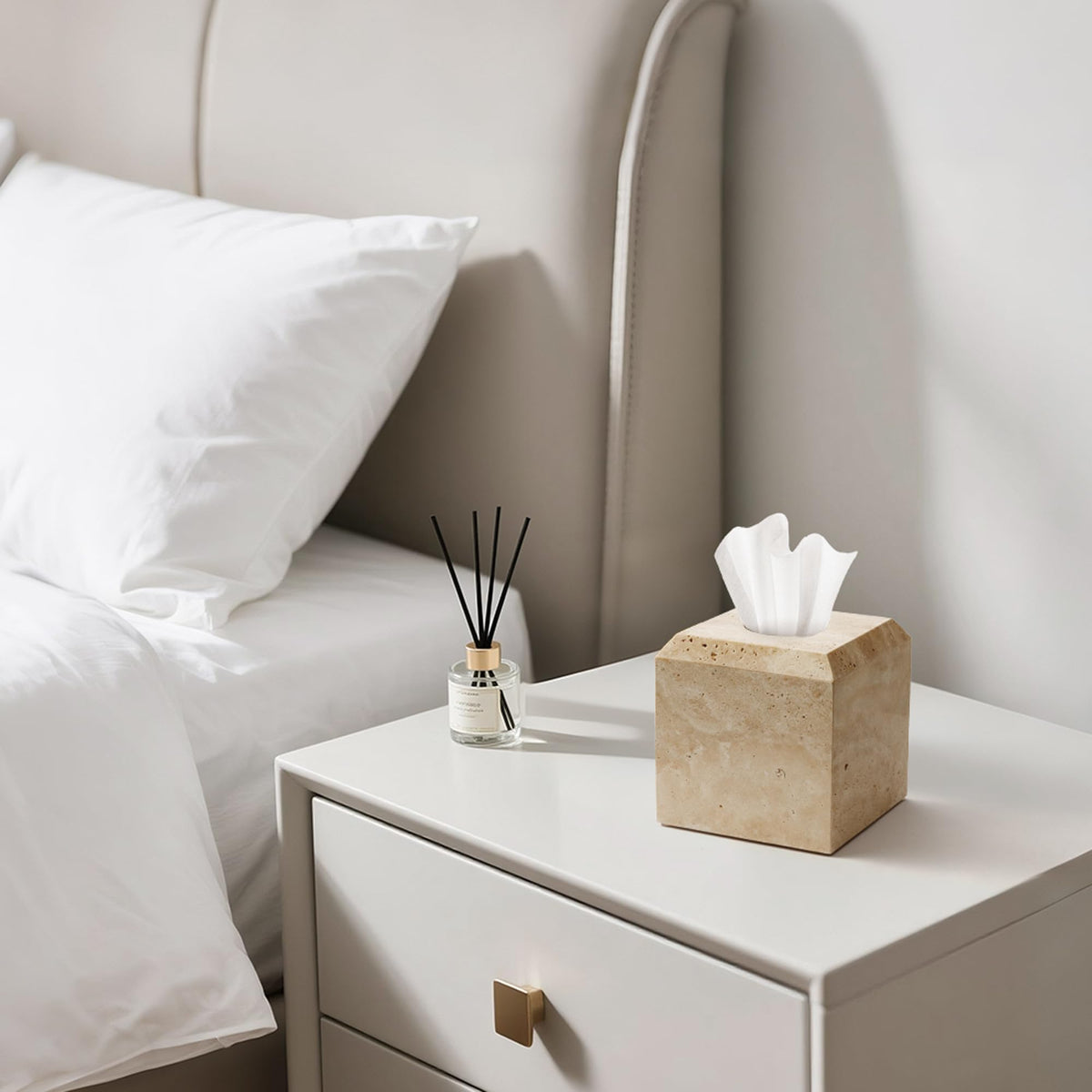 WORHE gift-ready packaging highlights premium craftsmanship as a housewarming gift.