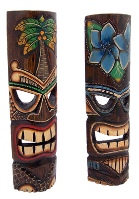 Wowser palm tiki mask highlights beach-themed decor with wood texture.