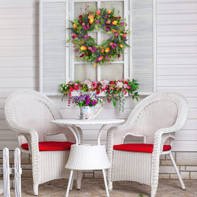 WreathDream indoor-outdoor-ready design suitable for doors, walls, or fireplaces.