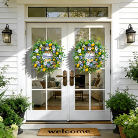 WreathQueen 24-inch wreath ready to fluff for a fuller look.