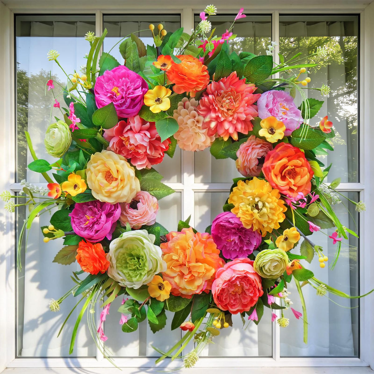 Wreathqueen gift-ready housewarming wreath makes a thoughtful decorative present