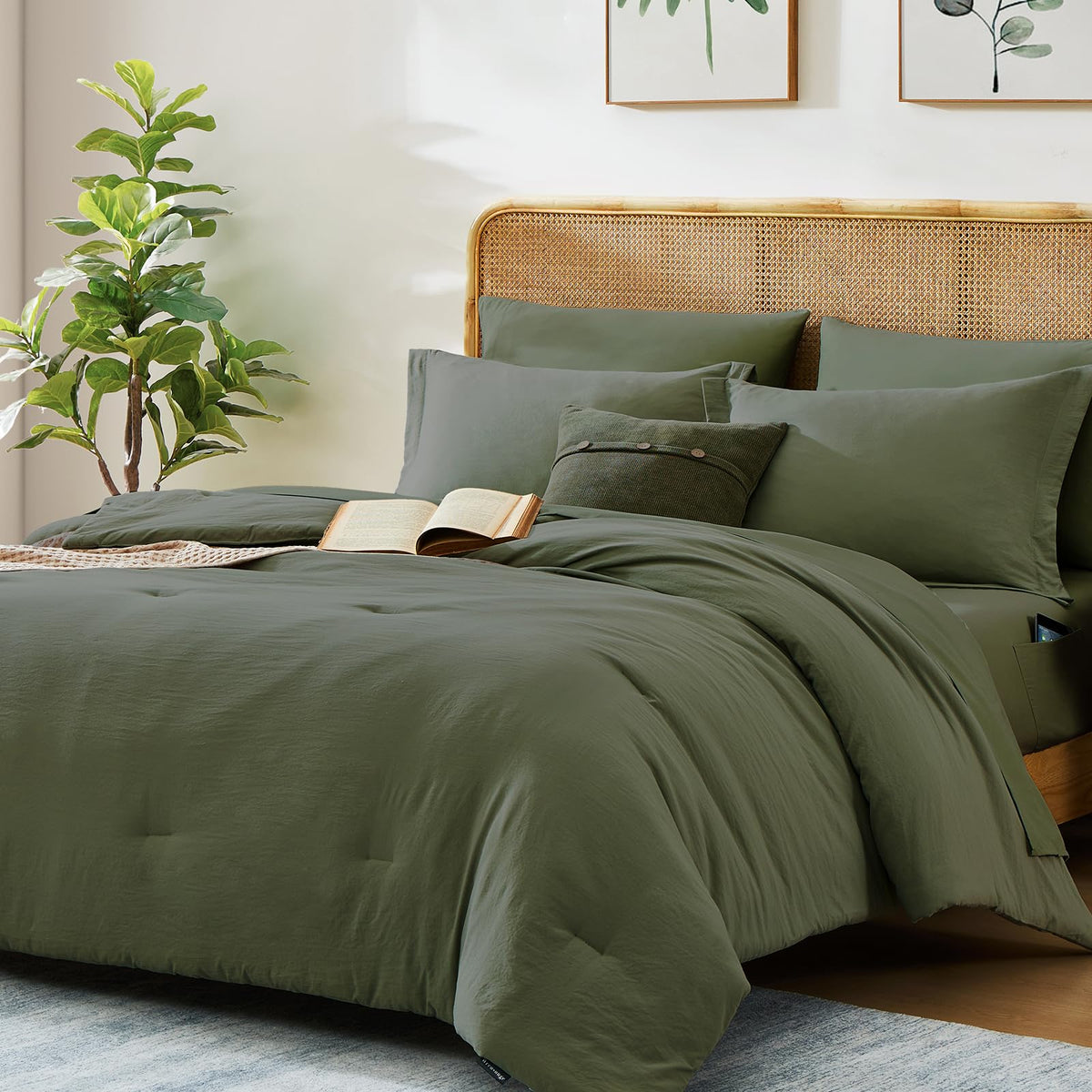 WRENSONGE soft fabric close-up suggests cozy, quiet nights of sleep.