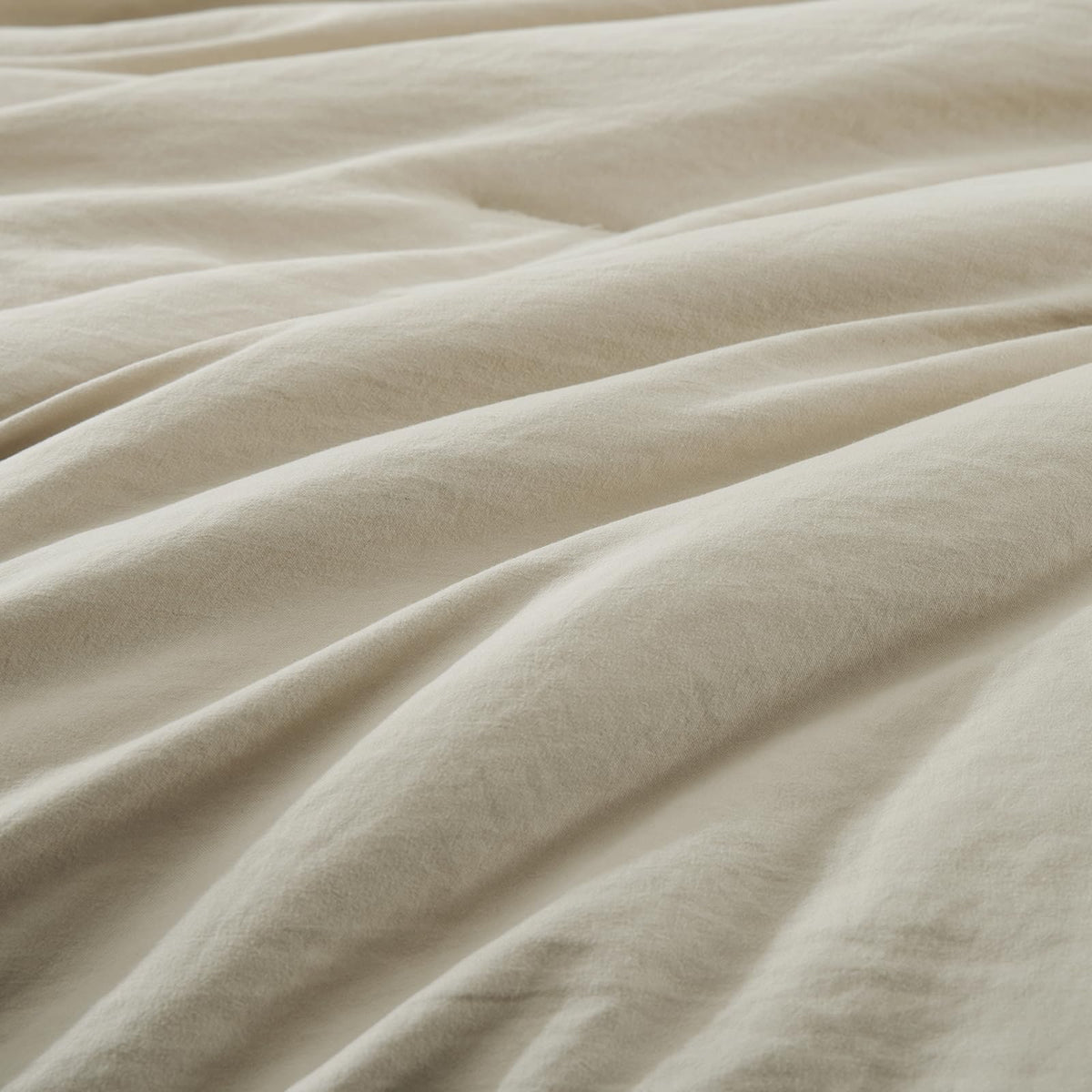 Wrensonge fitted sheet with deep pocket stays securely in place
