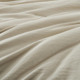 Wrensonge fitted sheet with deep pocket stays securely in place