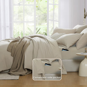 Wrensonge pillowcases match the set for a neat, coordinated look