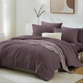 WRENSONGE 7-piece queen bedding set ready for easy seasonal styling