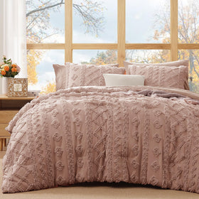 WRENSONGE Queen comforter with rusty pink tufted velvet look for stylish decor.