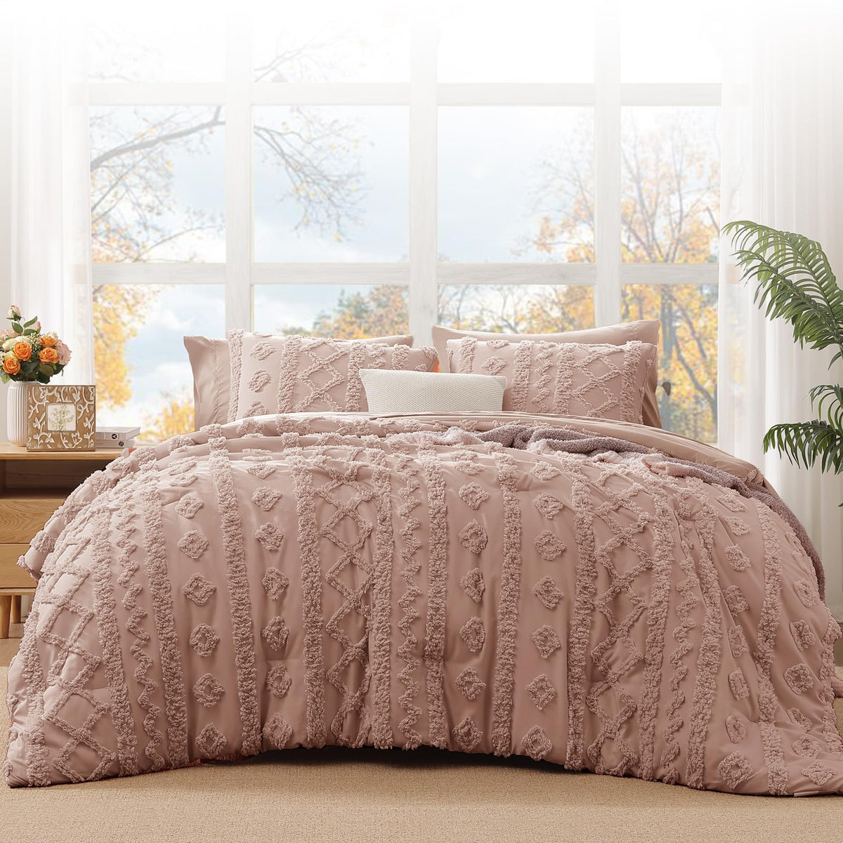 WRENSONGE queen flat sheet offers smooth, breathable comfort for better sleep.