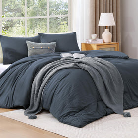 Wrensonge soft prewashed fabric close-up with gentle texture and cloud-like feel.