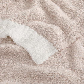 WRENSONGE cuddle-worthy throw blankets enhance cozy movie nights