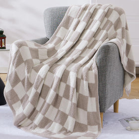 WRENSONGE lightweight travel blanket ideal for camping or picnics.