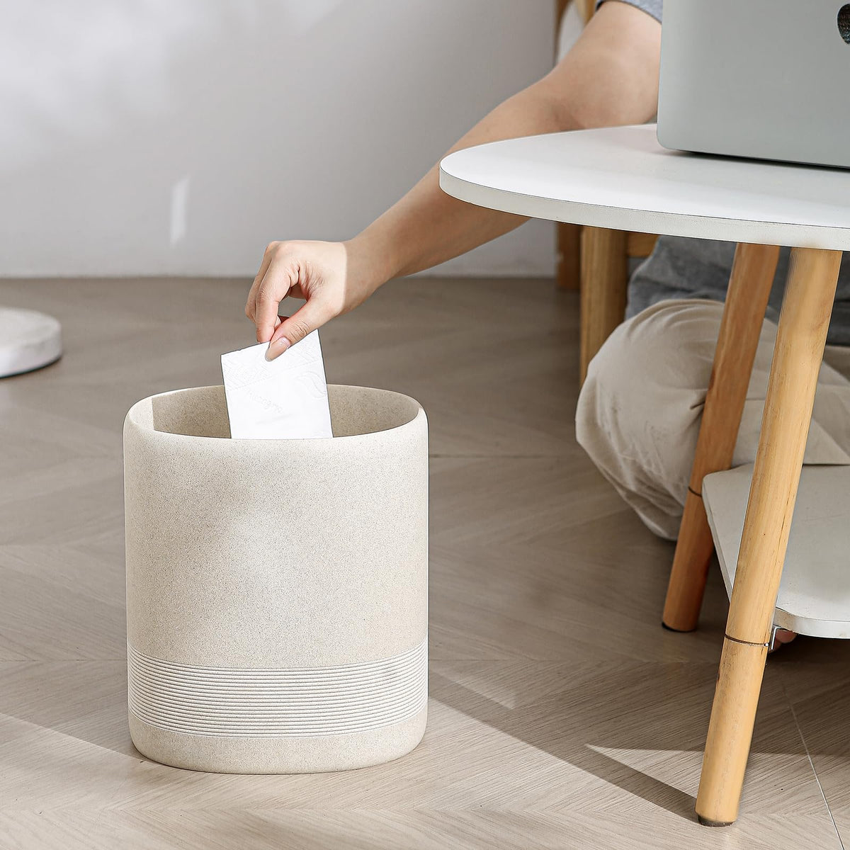 WUUAHOME sturdy design supports daily waste and small storage tasks
