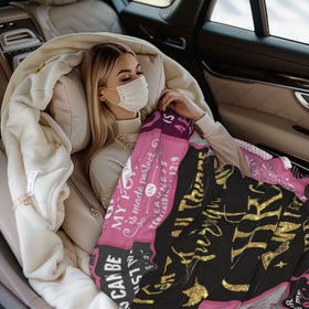 Wyhcxl prayer-time blanket decor enhances church or prayer spaces with serenity.