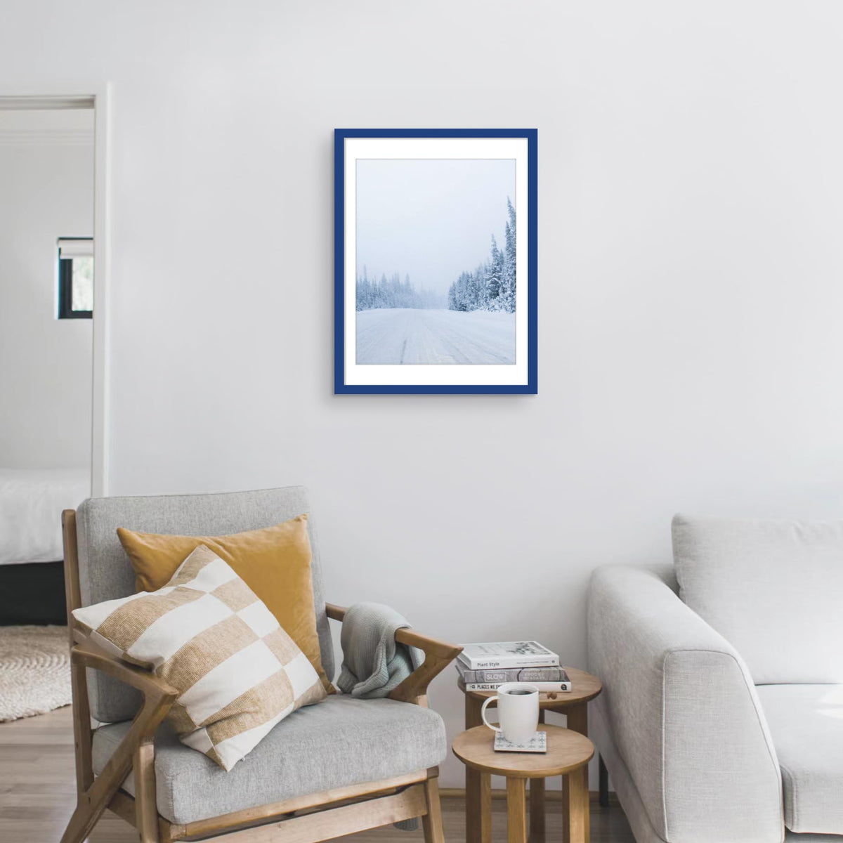 Wyooxoo 18x24 frame with wall-mount hardware and built-in desktop stand for flexible placement