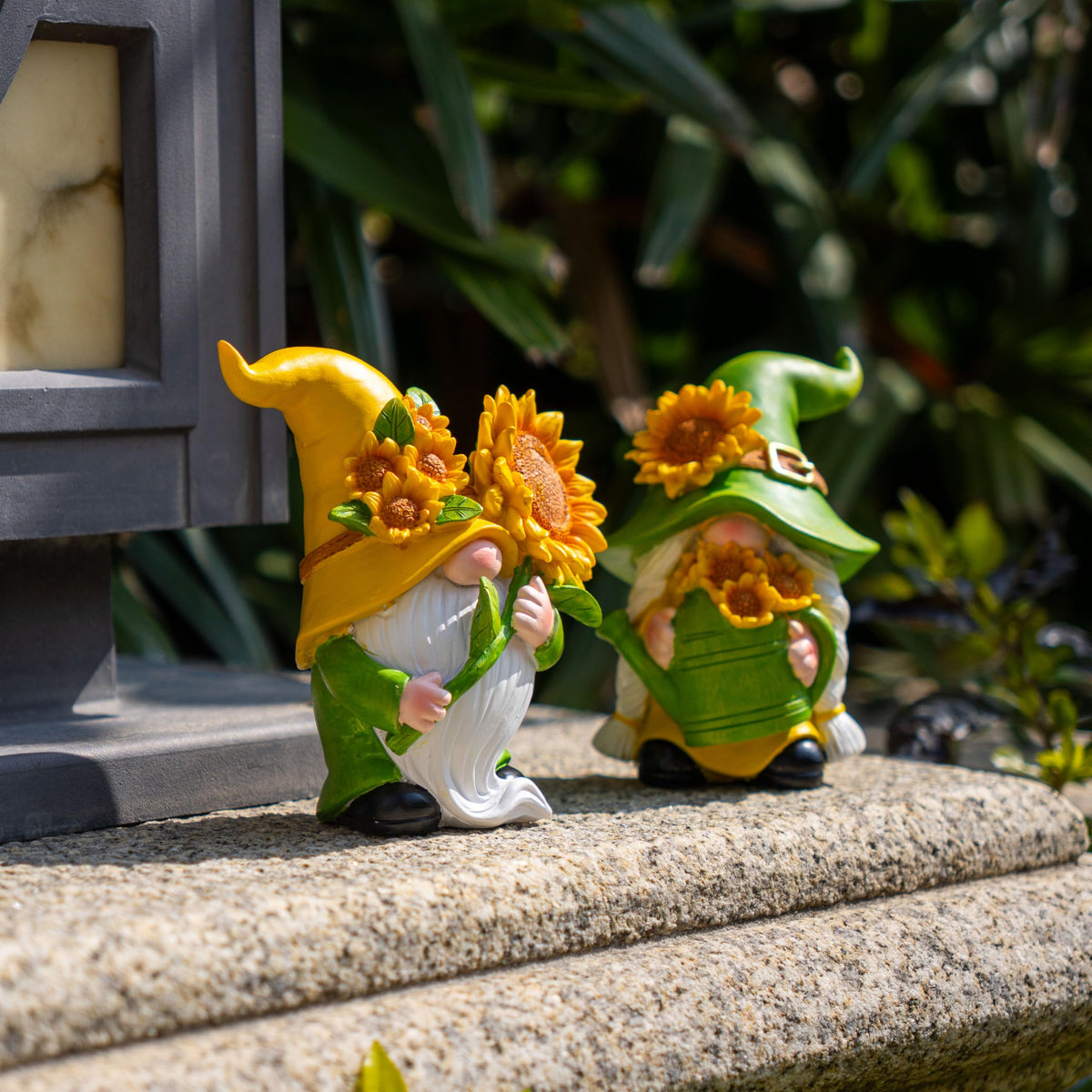 WZAPPKEW sunflower gnome with sunflowers on hat for charming indoor mantel display.