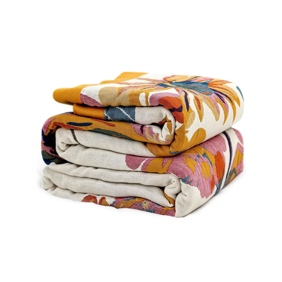 Wzvzss boho throw blanket with floral design adds color and soft warmth.