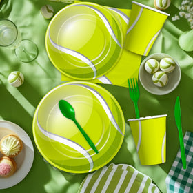 Xenorik tennis tablecloth protects surfaces with coordinated decor