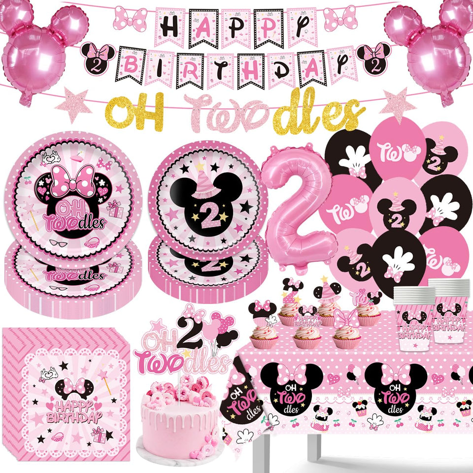 XHCYGWY Oh Twodles banner adds festive pink flair to the birthday setup.