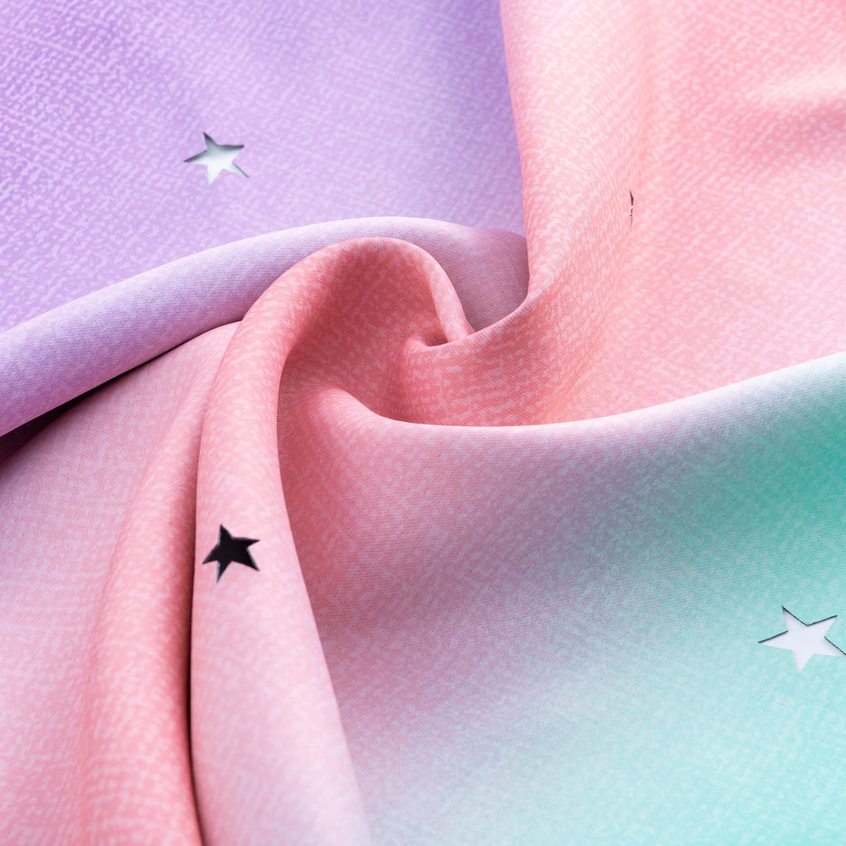 XiDi Dream Star purple option adds whimsy and privacy in shared rooms.