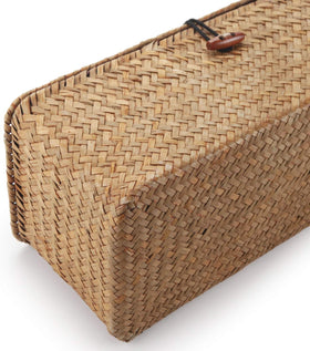 XIMISISE dust-cover seagrass basket protects contents from dust