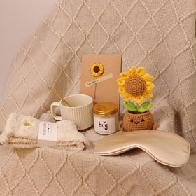 XKOYY hand-woven sunflower decor adds sunlit charm to gifting moments