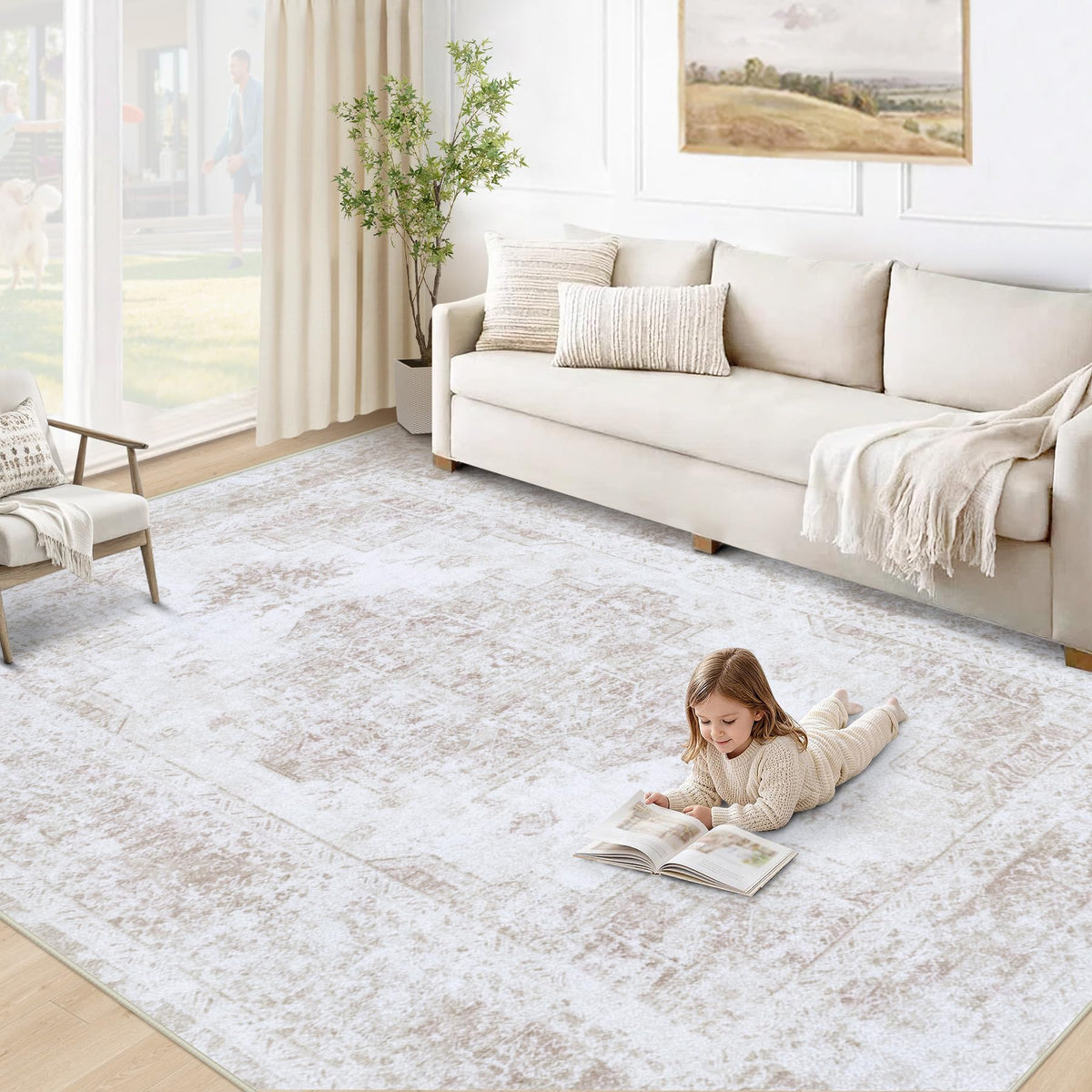 XLUEZ area rug with vintage medallion pattern for timeless living room style.
