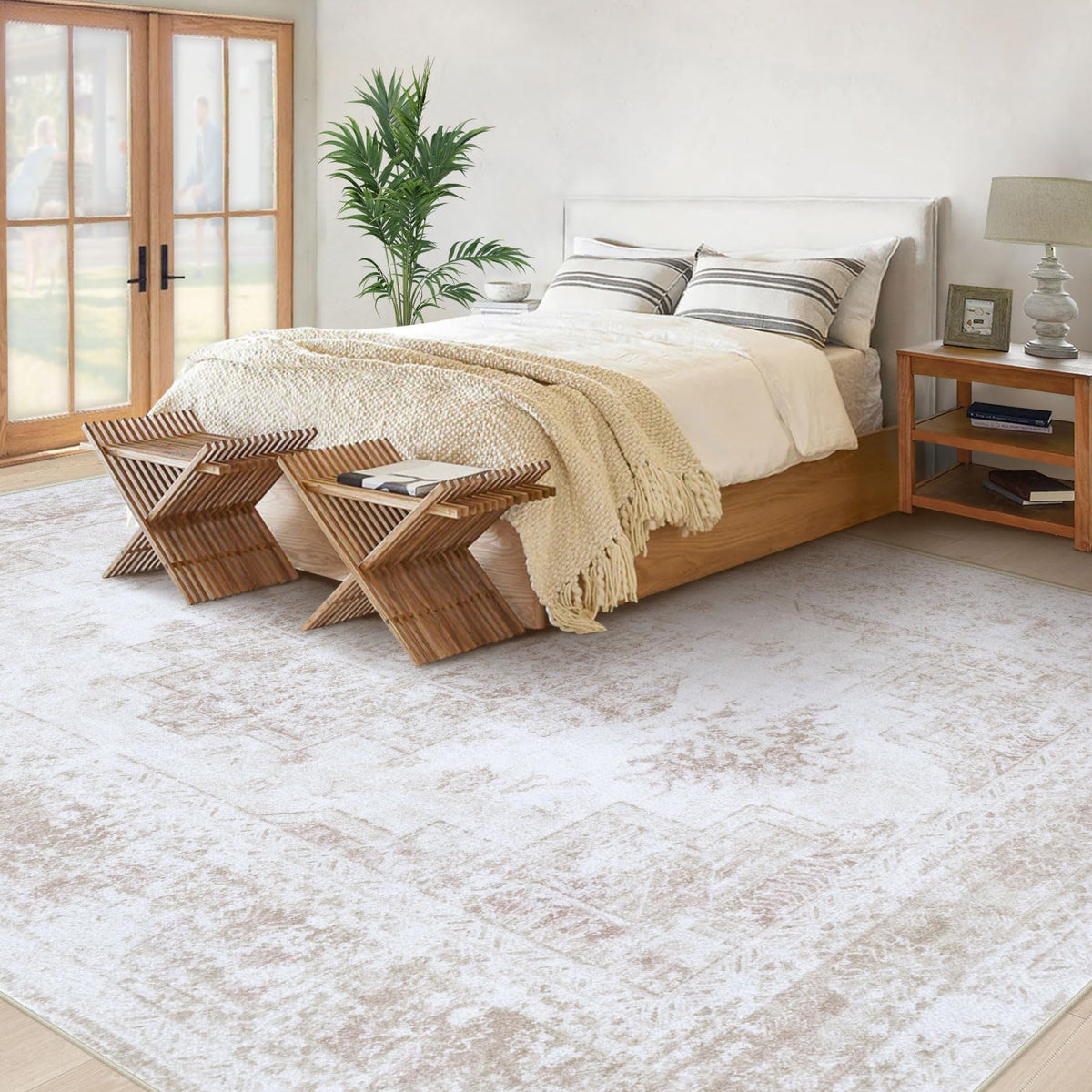 XLUEZ area rug with non-slip backing stays securely in place.