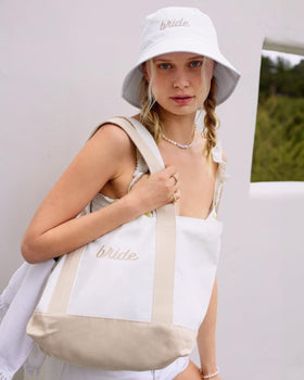 xo, Fetti canvas tote close-up of beige trim and natural texture