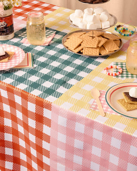 xo, Fetti tablecloth close-up shows durable polyester weave for reuse