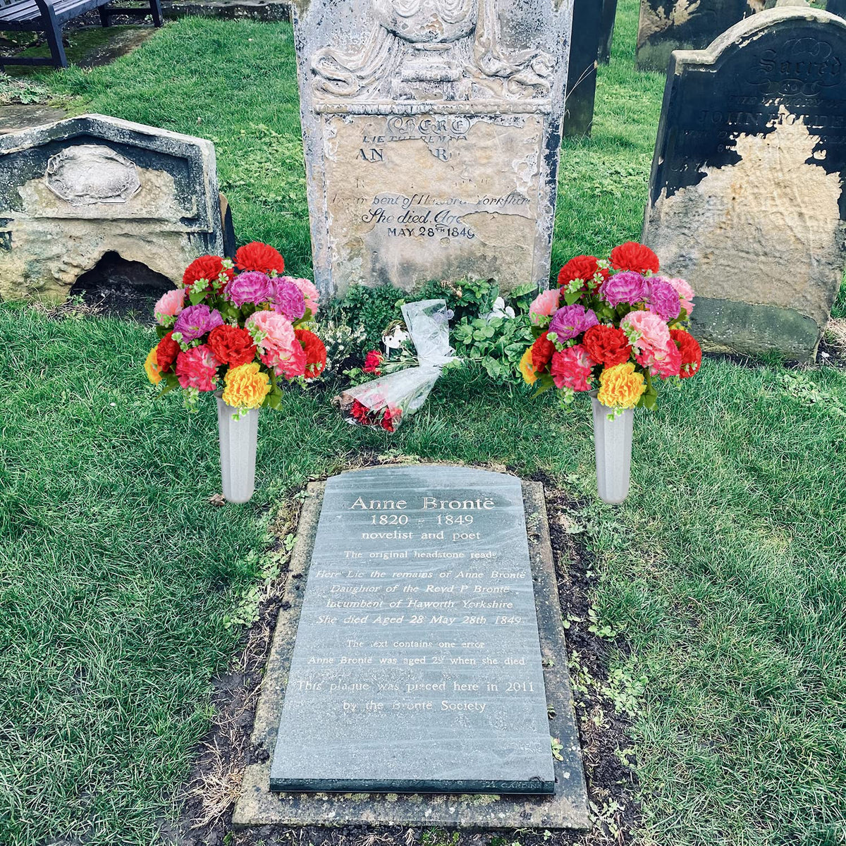 XONOR easy-assembly grave flowers arrangement for quick setup