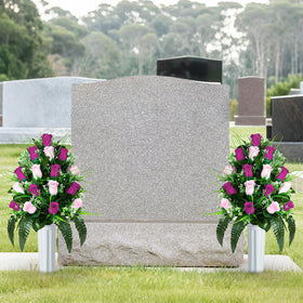 XONOR included foam stabilizes flowers for steady cemetery displays.