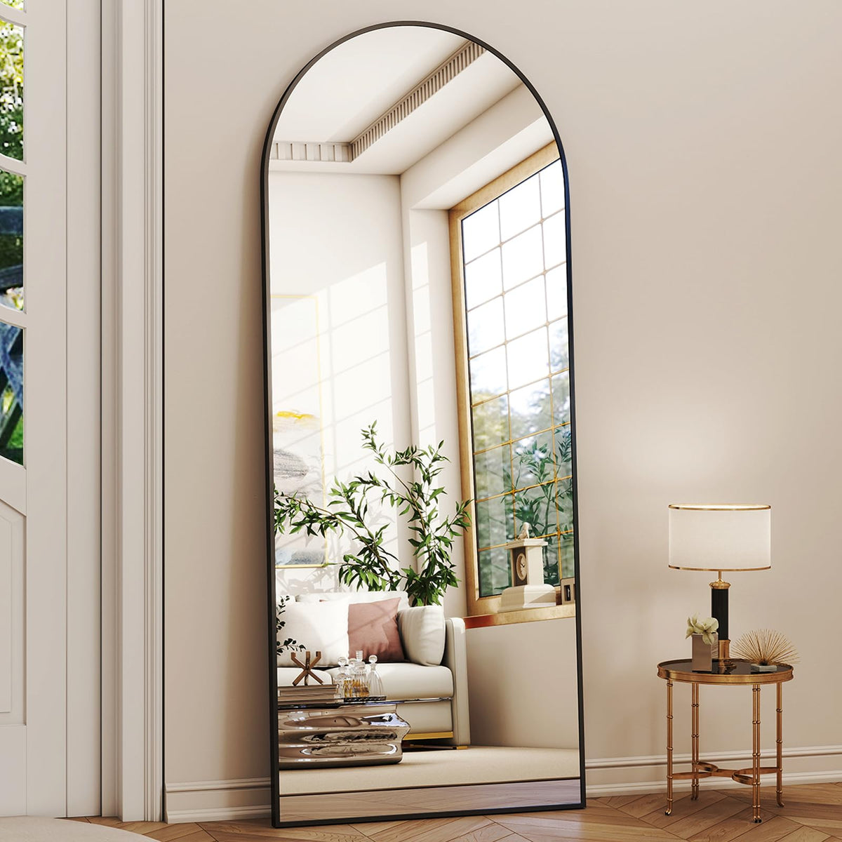 XRAMFY floor-standing full-length mirror placed for flexible room layout